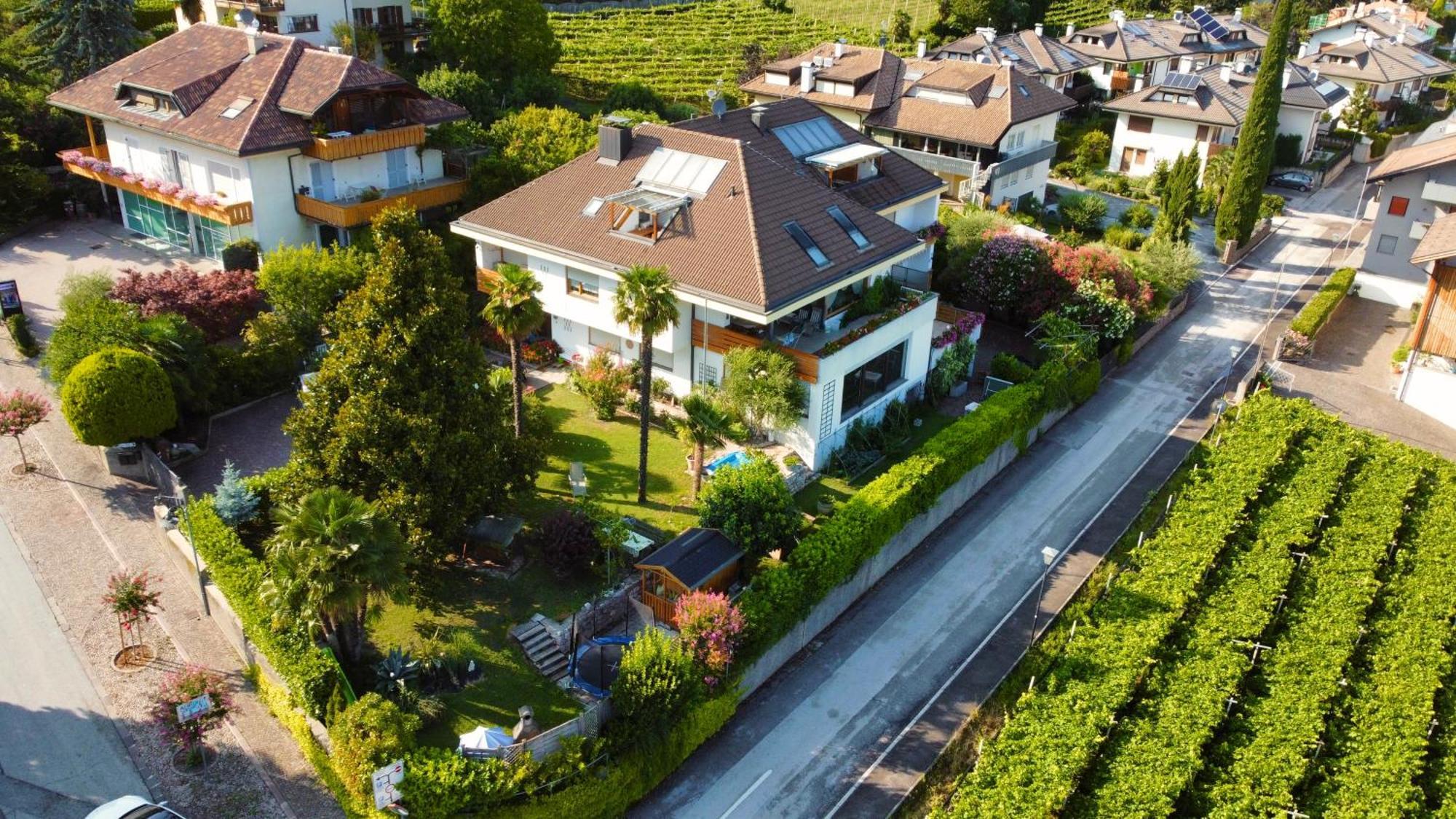 Haus Piger Lägenhet Tramin an der Weinstraße Exteriör bild